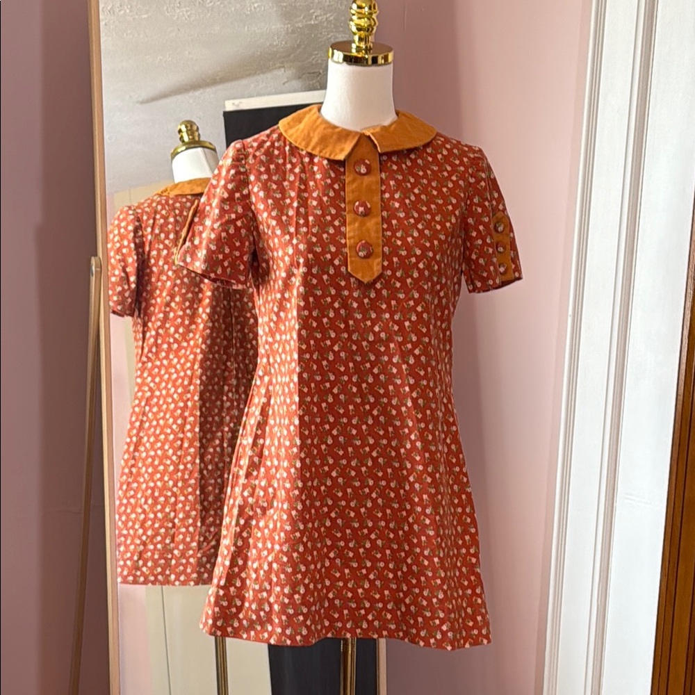 Chic Orange Dress with Peter Pan Collar